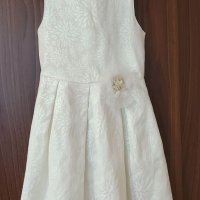 Бяла рокля 122-128, снимка 1 - Детски рокли и поли - 40736960