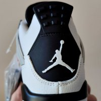 Нови Дамски Обувки Nike Air Jordan 4 Military Black White Panda Размер 38 24см и 39 25см Номер, снимка 4 - Кецове - 39682535