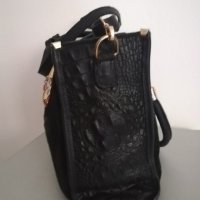 Италианска чанта естествена кожа, снимка 5 - Чанти - 30258787