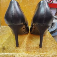 Дамски обувки Antonia saint 39 номер, снимка 5 - Дамски обувки на ток - 34967368