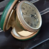 Часовник , снимка 4 - Антикварни и старинни предмети - 34947907
