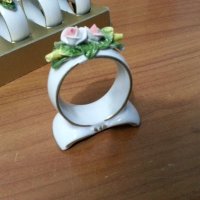 Порцеланови салфетници рингове халки пръстени за салфетки , снимка 4 - Антикварни и старинни предмети - 37693390