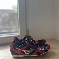 Шпайкове за бягане Mizuno, снимка 1 - Спортни обувки - 42749397