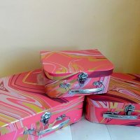 Подаръчни кутии куфарчета с подаръци в тях, снимка 1 - Декорация за дома - 37137720