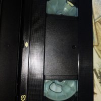 Видео касета VHS Оркестър Кристал "Робиня съм твоя"  Колекционерска!  Супер запазена! Неразличима от, снимка 5 - Други жанрове - 31545314