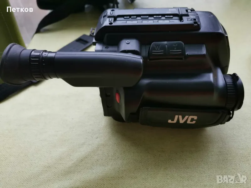 видеокамера JVC, снимка 1