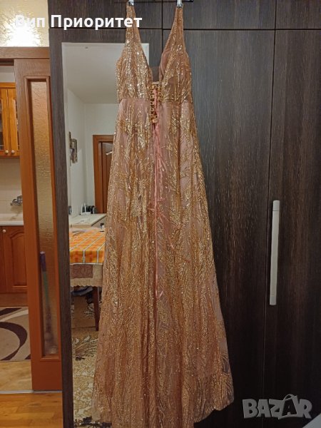 Царствена красива рокля - за Кралицата, снимка 1