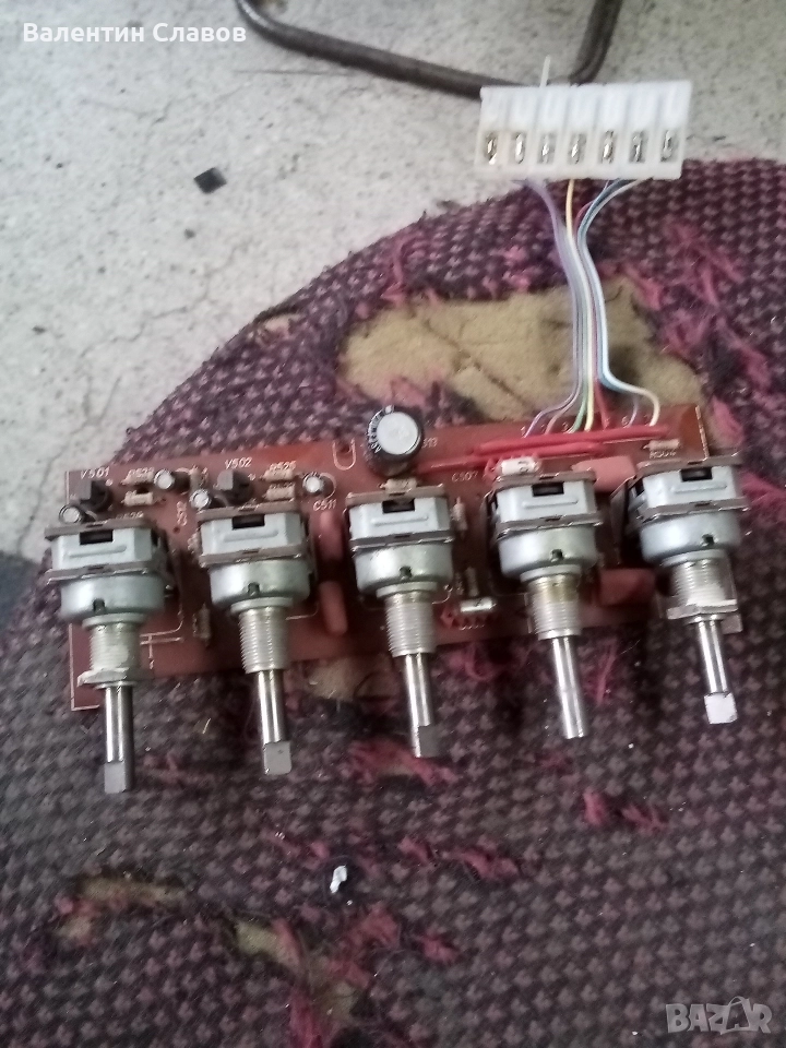 Платка с потенциометри 2х100 килоома, снимка 1