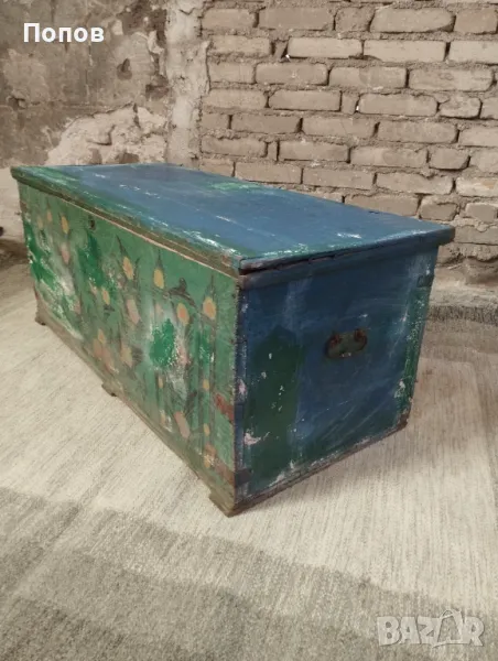 Старинна дървена ракла, снимка 1