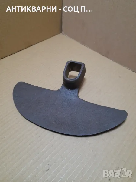 Соц Стара Кована Мотика 0.900кг. Номер 2., снимка 1