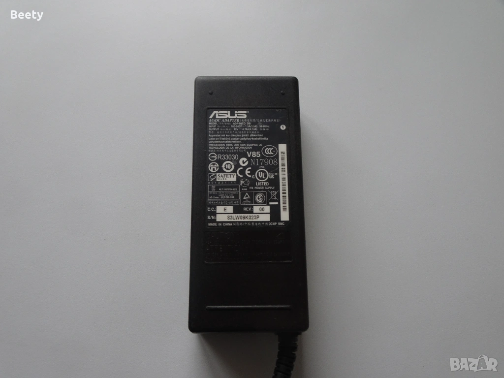 Оригинално зарядно за лаптоп Asus, снимка 1
