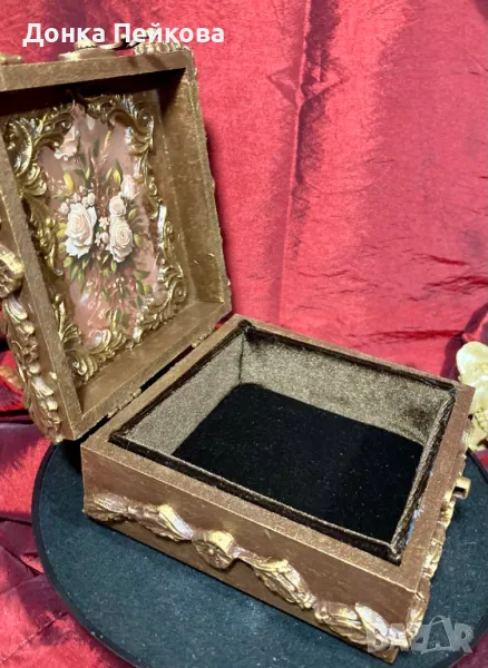 Ръчно декорирана кутия за бижута ръчна изработка , снимка 1