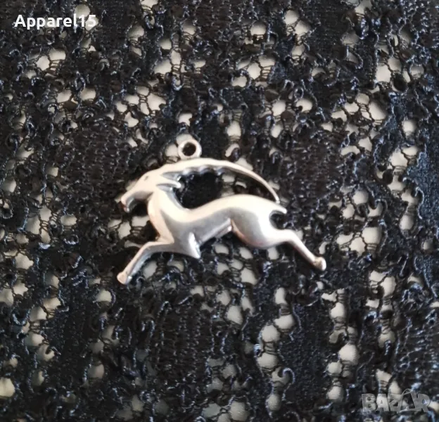 Сребърна висулка зодия Козирог, снимка 1