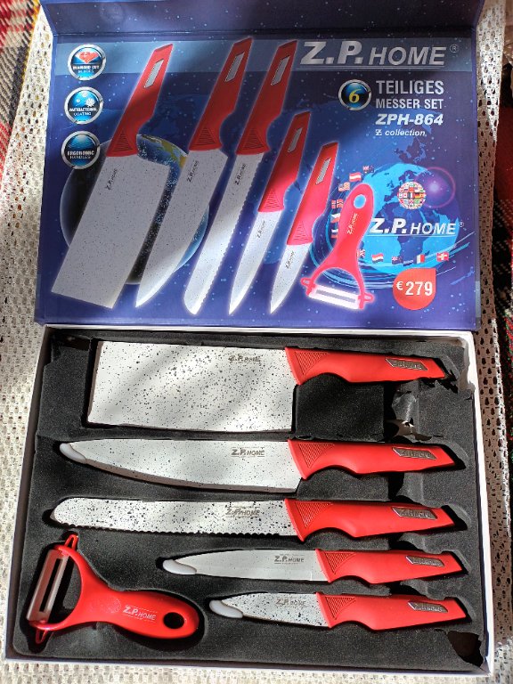 Комплект ножове и белачка Z.P. Home в Сервизи в гр. Разлог - ID38968933 —  Bazar.bg