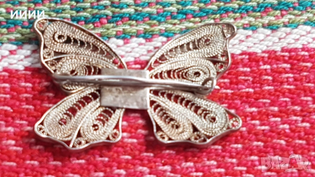 Сребърна брошка филигран пеперуда , снимка 2 - Колиета, медальони, синджири - 51888126