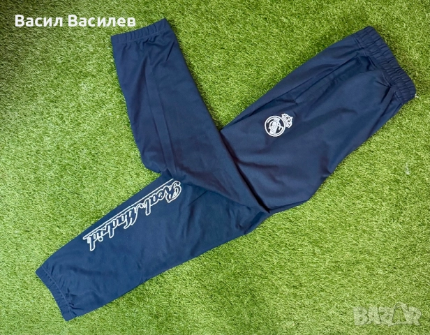 Спортен екип на Реал Мадрид, снимка 3 - Спортни дрехи, екипи - 52454929