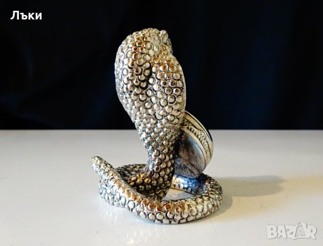 Seiko посребрен настолен часовник Кобра,Змия.  , снимка 4 - Антикварни и старинни предмети - 32045487