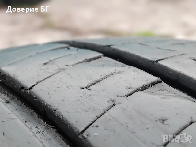 Бусови гуми 225 75 16 C Ц Мишелин Michelin. Налични са 4 броя - нов внос. Не са нови!