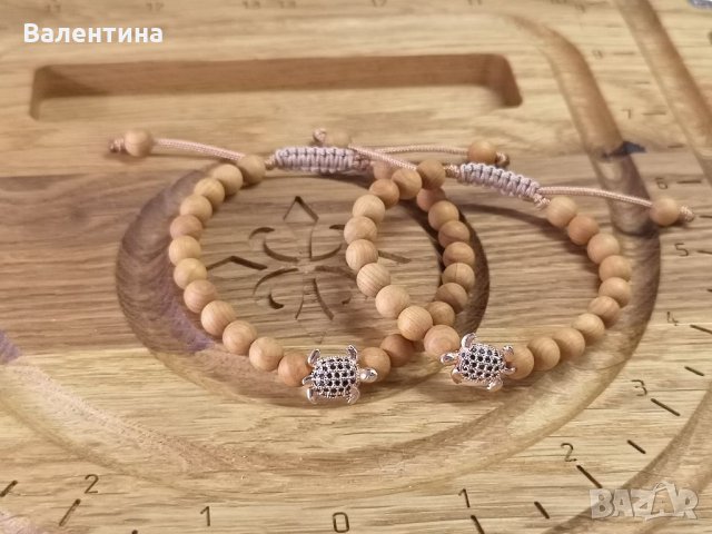 Мъжка/дамска гривна от ароматно сандалово дърво Туя и сребърна Костенурка с розово покритие, снимка 4 - Гривни - 35582521