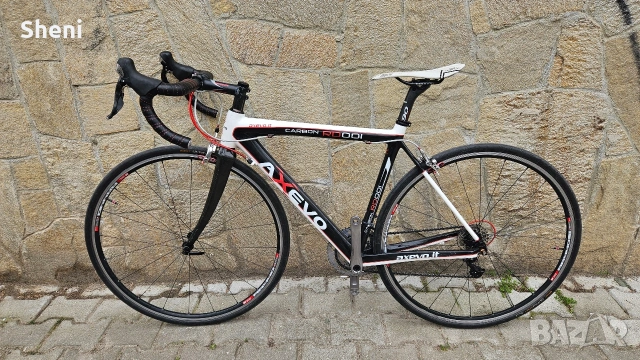 Много леко 6.8 кг Карбоново колело Axevo, DT Swiss, Ultegra/105, 52 S