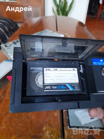 Видеокасета адаптер JVC, снимка 5 - Други ценни предмети - 48238967