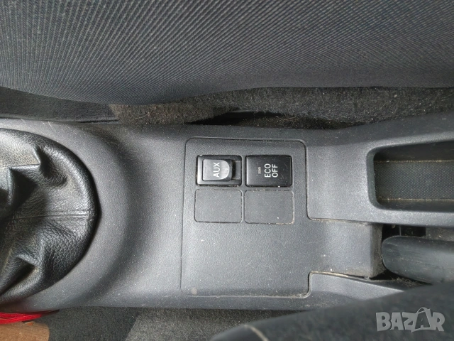 toyota yaris тойота ярис 1,3 dualVVTI, снимка 9 - Автомобили и джипове - 53090904