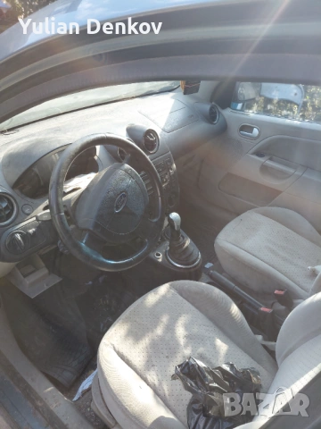 Форд фиеста, снимка 3 - Автомобили и джипове - 53944752