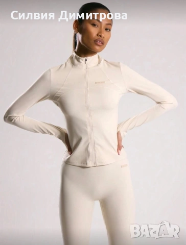 Дамски спортен екип