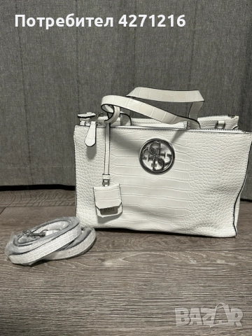 Оригинална чанта Guess