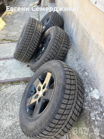 Зимни гуми и джанти 245/65 R17 за JEEP Grand Cherokee WJ и WK, снимка 2 - Гуми и джанти - 56073254