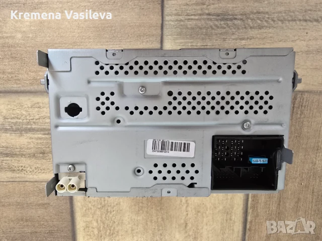 Радио оригинално за VW, SKODA, снимка 4 - Аксесоари и консумативи - 51299645