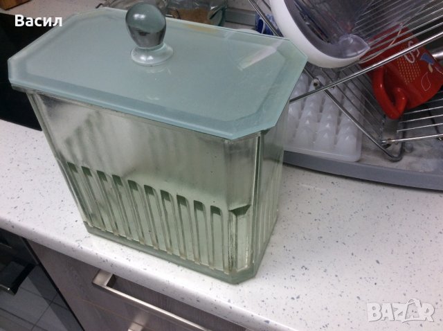 Стъклен съд аквариум 