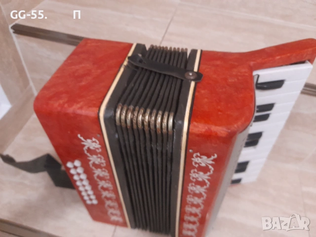 Акордеонче, снимка 4 - Други ценни предмети - 53918197