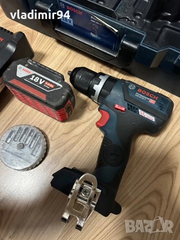 Bosch GSB 18V-60C ударен винтоверт, снимка 3 - Винтоверти - 52676981