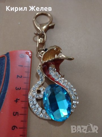 Марков ключодържател с кристали Сваровски много красив стилен  подходящ аксесоар за подарък - 15287 , снимка 6 - Други - 31241810