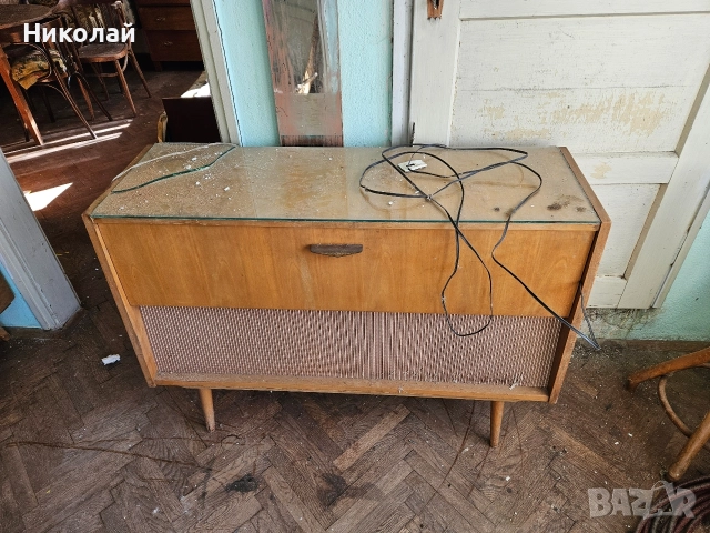 Телевизор Електрон, грамофон Хармония 2, снимка 10 - Антикварни и старинни предмети - 52844393