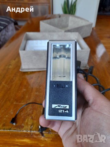 Светкавица за фотоапарат Metz, снимка 4 - Други ценни предмети - 36950532