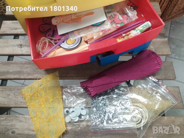 Кутия- куфар за детско творчество с материали , снимка 7 - Рисуване и оцветяване - 30392653