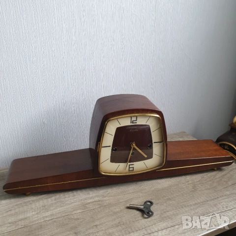 Настолен каминен часовник Mauthe -60те години