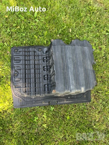 Леген багажник БМВ Е90 91 BMW, снимка 2 - Части - 50647084