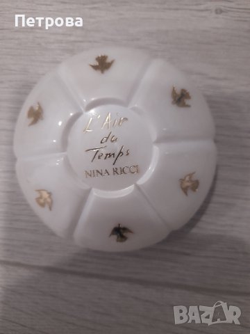 Сапунерка NINA RICCI , снимка 5 - Антикварни и старинни предмети - 44258901