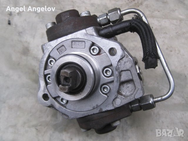 ГНП помпа 22100-0R020 Denso HU29400-0305 Тойота Рав 4 Rav 4 Avensis Corolla Verso 2,2 D4D , снимка 1