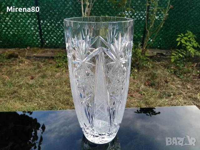 Огромна кристална ваза