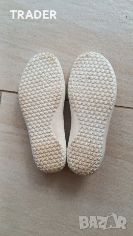 детски аква обувки decathlon, дължина на стелката 17.5 см, снимка 3 - Детски маратонки - 49986385