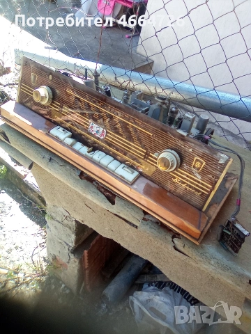 Лампово радио антика 