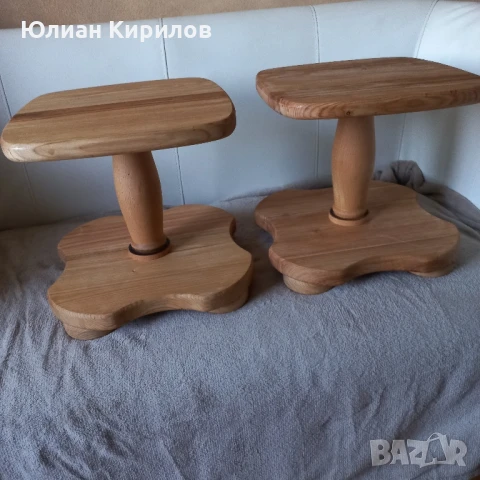 Стойки са музикални колони 