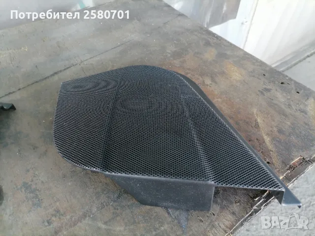 Продавам капаци за тонколони за Мерцедес Е клас W 211, снимка 5 - Аксесоари и консумативи - 47677595