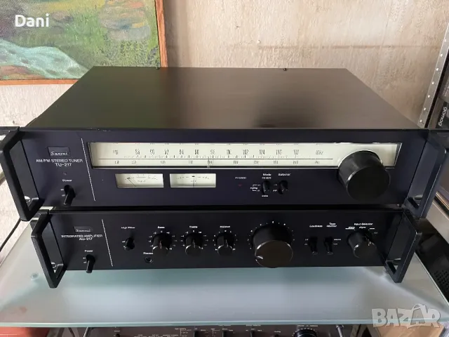 Усилвател Sansui AU-217 и тунер Sansui TU-217, снимка 2 - Ресийвъри, усилватели, смесителни пултове - 48852405