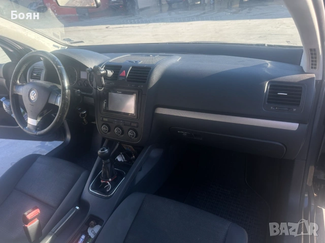 VW Golf 5 , снимка 3 - Автомобили и джипове - 53918736