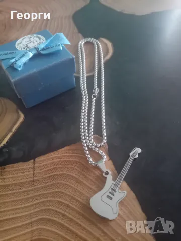 Синджир  с висулка китара, снимка 3 - Колиета, медальони, синджири - 48926768